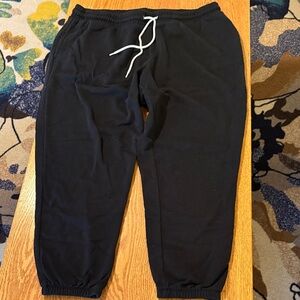 Old Navy Black Fleece Jogger Sweatpants
